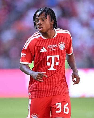 FC Bayern München heeft geen haast om een contractverlenging met Michael Olise te bespreken